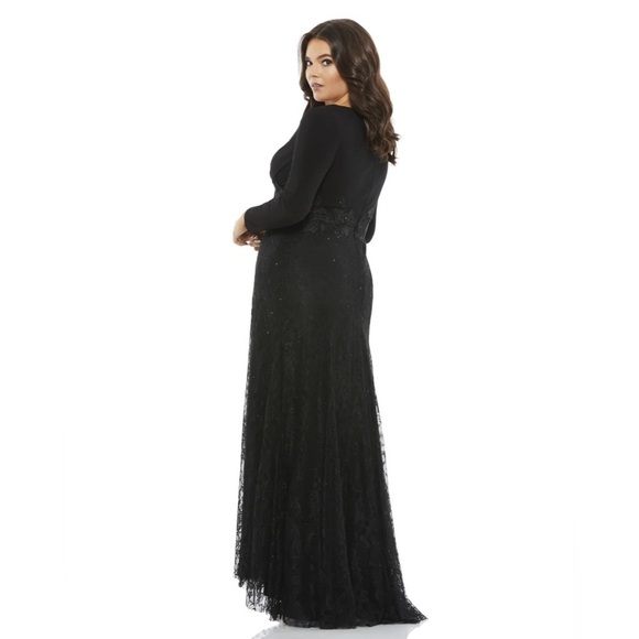Mac Duggal 67896 NWT WRAP-OVER LONG SLEEVE LACE APPLIQUE TRUMPET G… - Picture 2 of 9